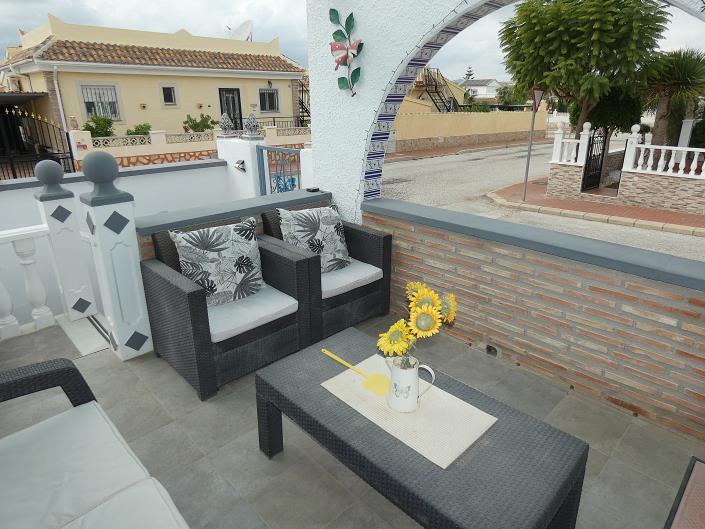 Image No.7-2 Bed Semi-Detached for sale