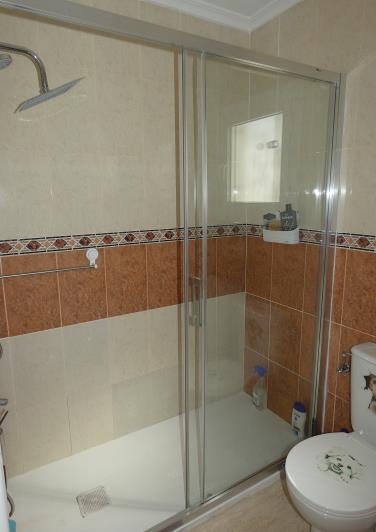 Image No.21-2 Bed Semi-Detached for sale