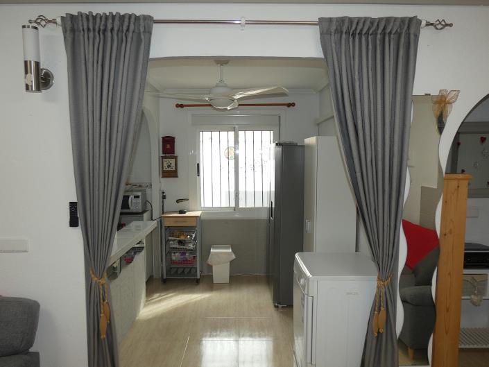 Image No.27-2 Bed Semi-Detached for sale