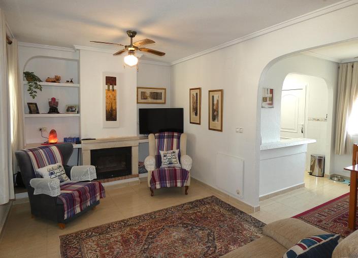 Image No.2-2 Bed Villa / Detached for sale