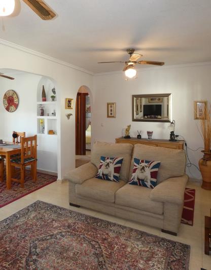 Image No.16-2 Bed Villa / Detached for sale