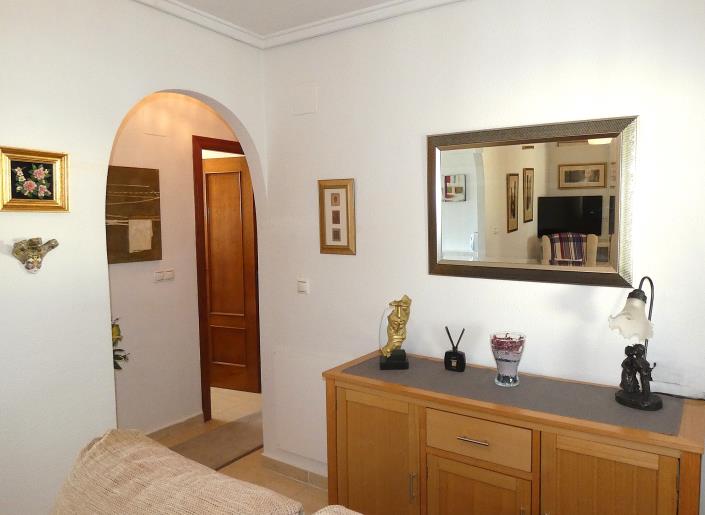 Image No.17-2 Bed Villa / Detached for sale