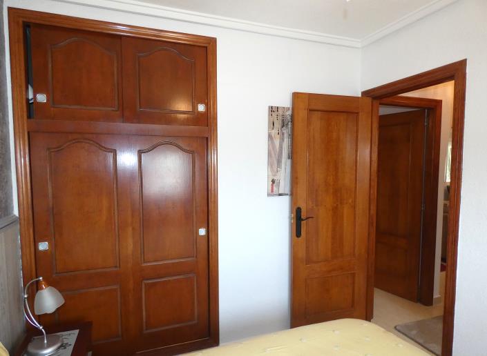 Image No.26-2 Bed Villa / Detached for sale