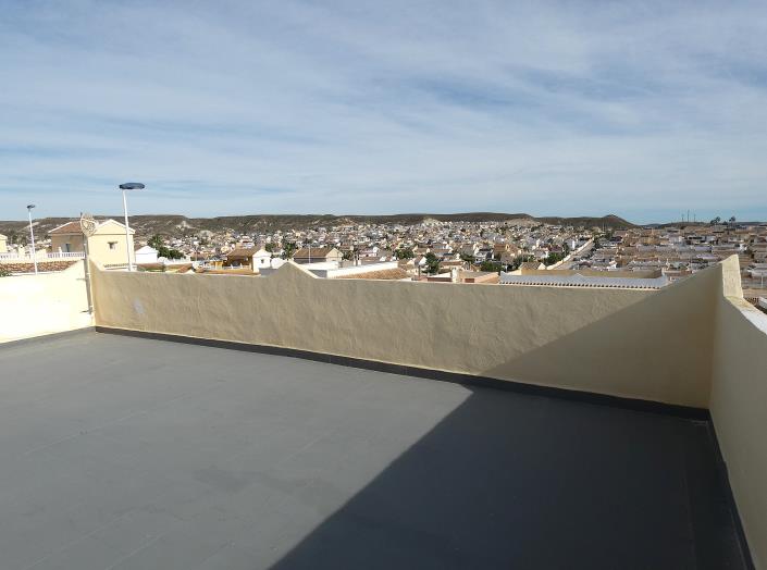 Image No.45-2 Bed Villa / Detached for sale