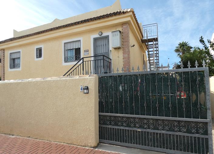 Image No.52-2 Bed Villa / Detached for sale