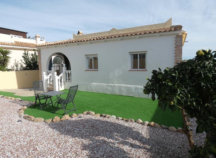 Image No.55-2 Bed Villa / Detached for sale