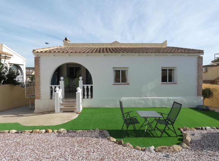 Image No.56-2 Bed Villa / Detached for sale