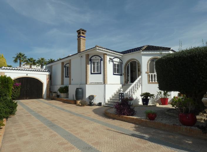 Image No.5-3 Bed Villa / Detached for sale