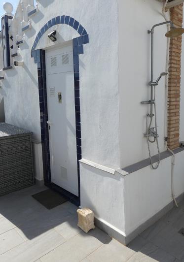 Image No.42-3 Bed Villa / Detached for sale