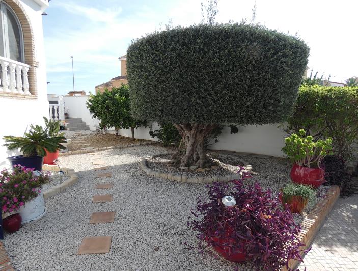 Image No.56-3 Bed Villa / Detached for sale