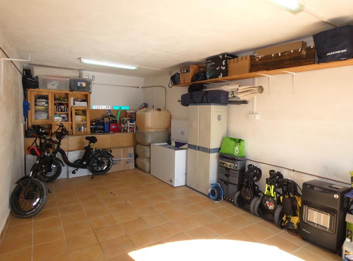 Image No.59-3 Bed Villa / Detached for sale