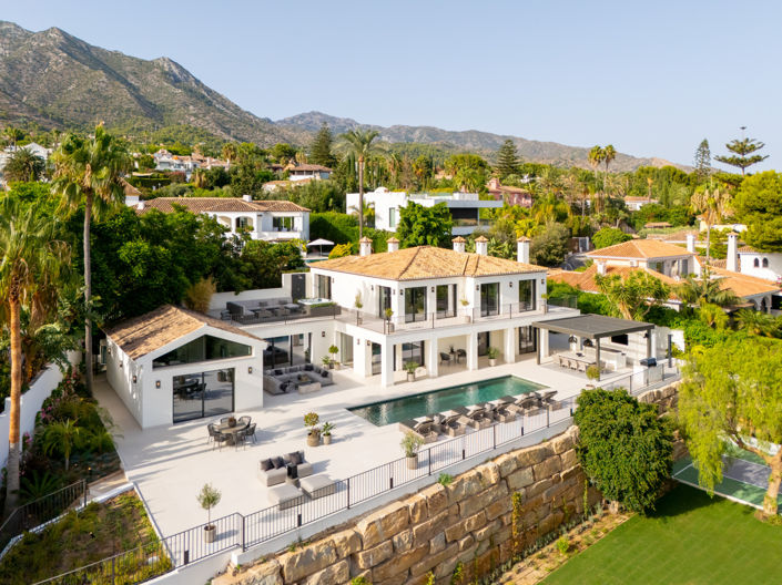 Image No.1-5 Bed Villa for sale