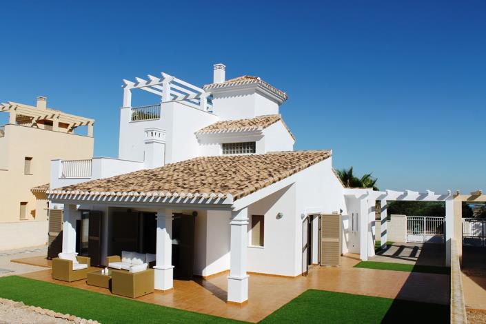 Image No.1-3 Bed Villa / Detached for sale