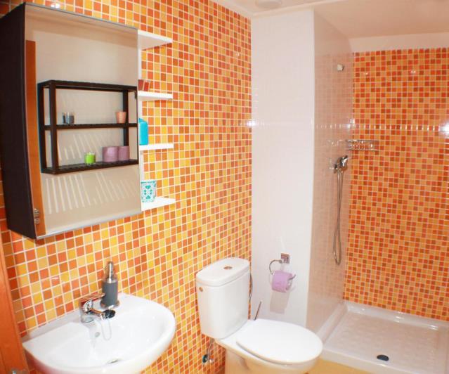 Image No.18-3 Bed Villa / Detached for sale