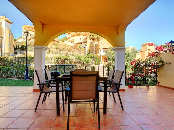 Image No.2-2 Bed Townhouse for sale