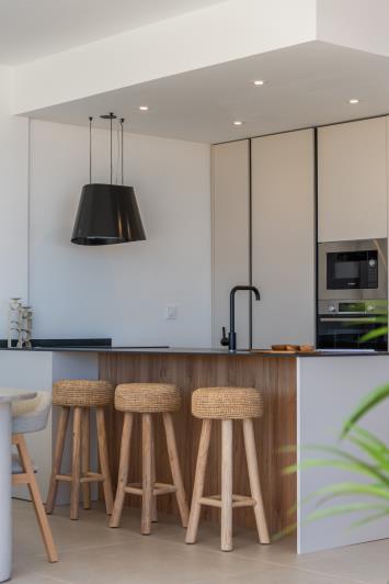 Image No.35-2 Bed Apartment for sale