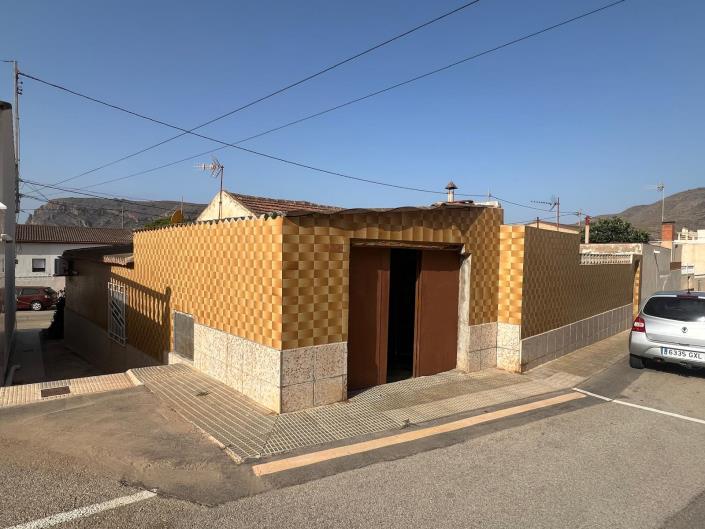 Image No.3-5 Bed Townhouse for sale