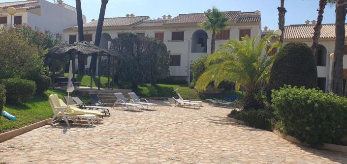 Image No.24-3 Bed Apartment for sale