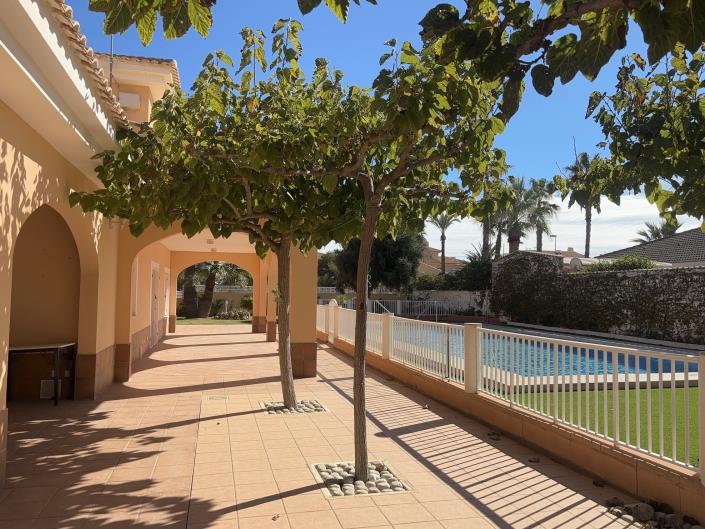 Image No.27-8 Bed Villa for sale