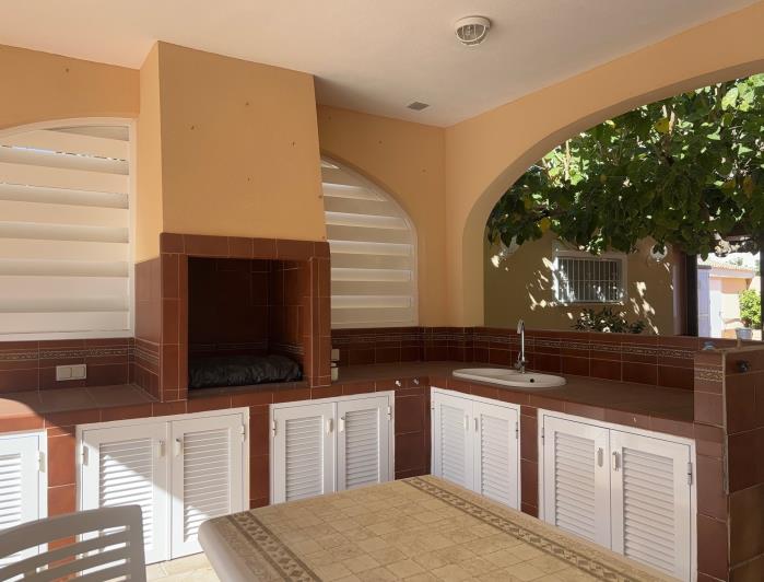 Image No.31-8 Bed Villa for sale