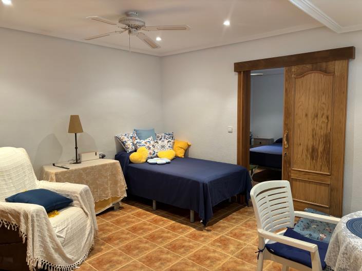 Image No.38-8 Bed Villa for sale