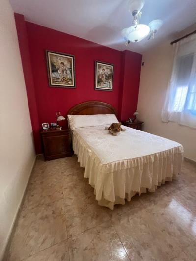 Image No.39-5 Bed House for sale