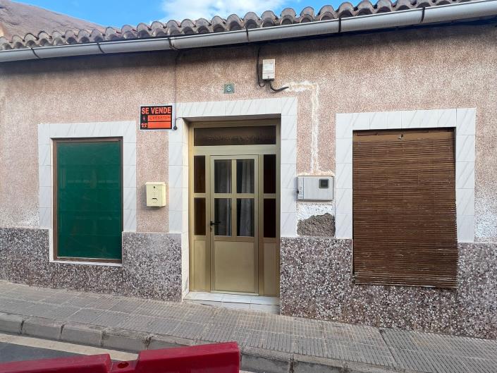 Image No.3-3 Bed House for sale