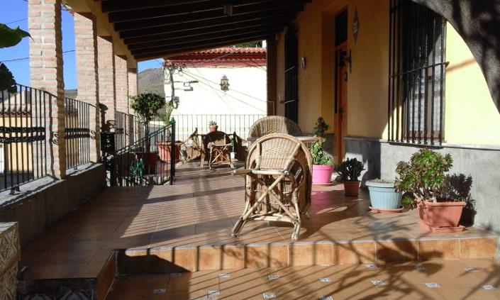 Image No.4-4 Bed House for sale