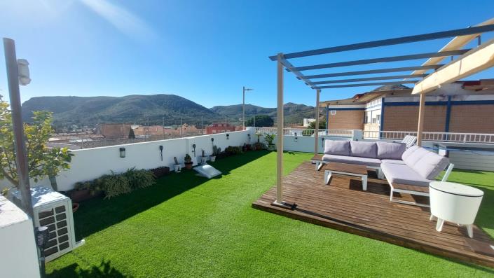 Image No.16-2 Bed House for sale