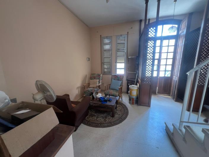 Image No.8-4 Bed House for sale