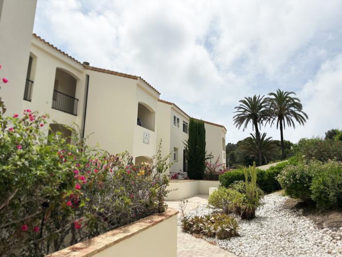 Image No.17-2 Bed Apartment for sale