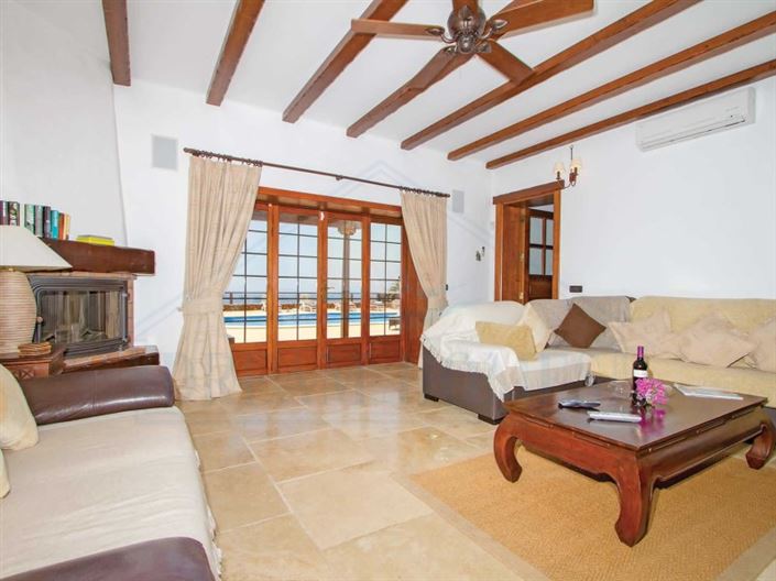 Image No.12-5 Bed House for sale