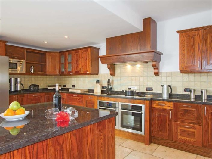 Image No.14-5 Bed House for sale