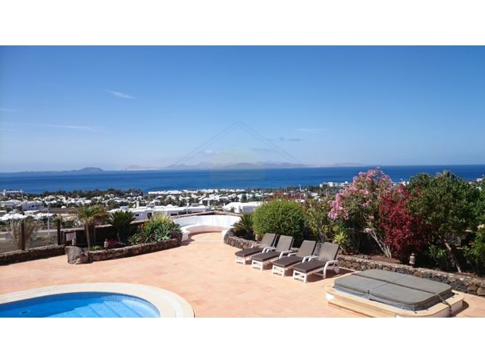 Image No.5-5 Bed House for sale