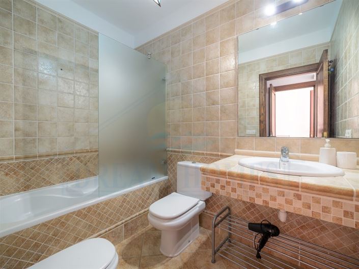 Image No.14-7 Bed House for sale