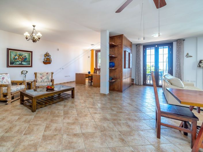 Image No.15-7 Bed House for sale