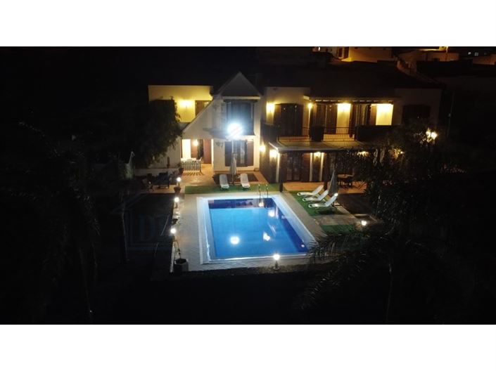 Image No.49-7 Bed House for sale