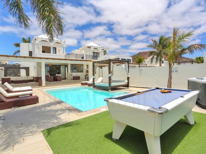 Image No.15-3 Bed Villa for sale