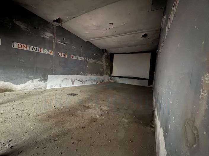 Image No.5-Commercial for sale