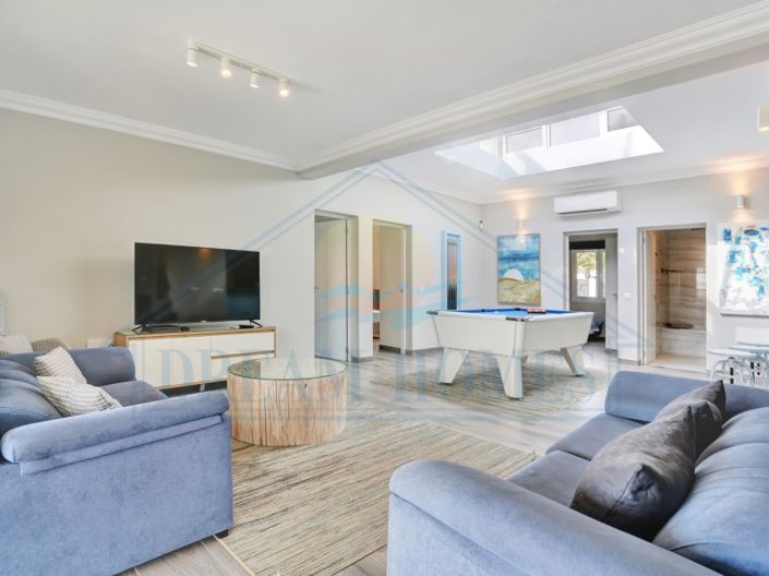 Image No.41-5 Bed Villa for sale