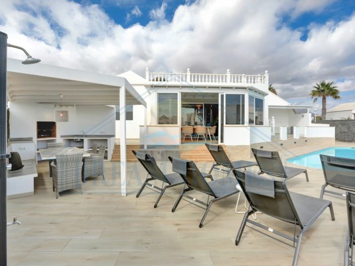 Image No.47-5 Bed Villa for sale