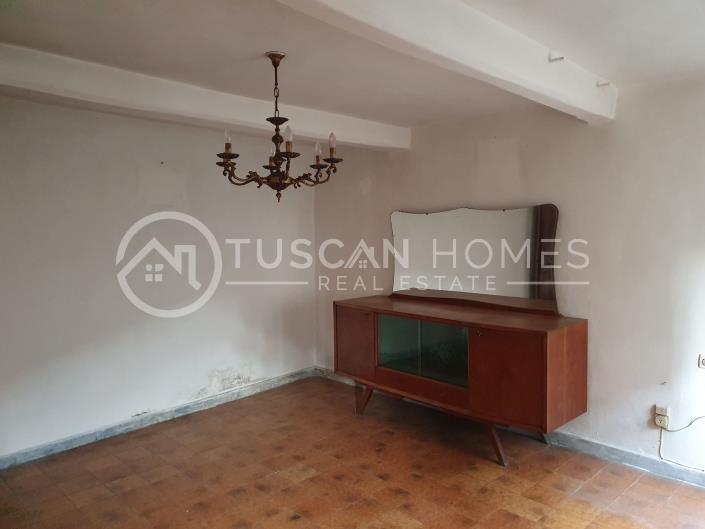 Image No.6-5 Bed Townhouse for sale