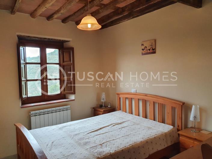 Image No.4-4 Bed Townhouse for sale