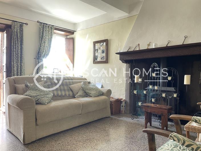 Image No.7-2 Bed Townhouse for sale