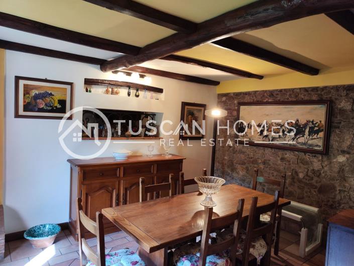 Image No.16-4 Bed Farmhouse for sale