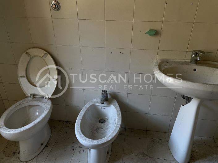 Image No.44-6 Bed Villa for sale