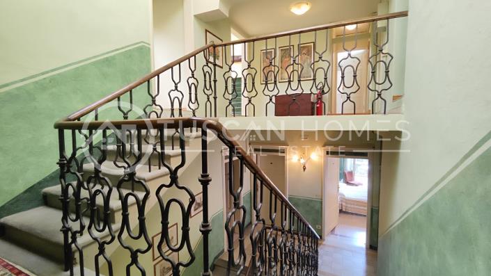 Image No.36-9 Bed Hotel for sale