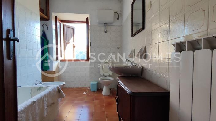 Image No.14-3 Bed Townhouse for sale