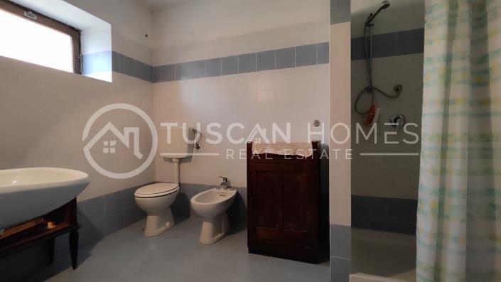 Image No.16-3 Bed Townhouse for sale