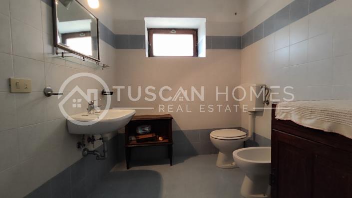 Image No.17-3 Bed Townhouse for sale